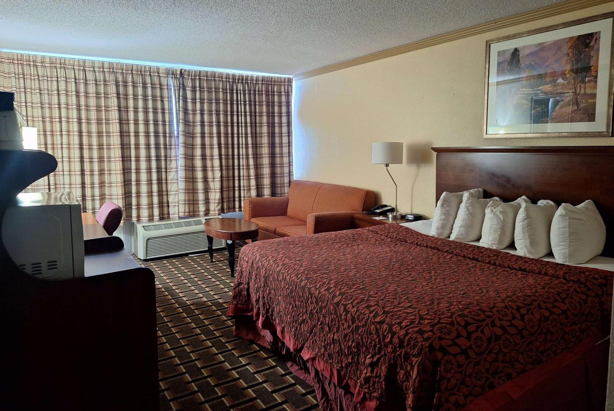 Days Inn By Wyndham Colorado City Exterior photo
