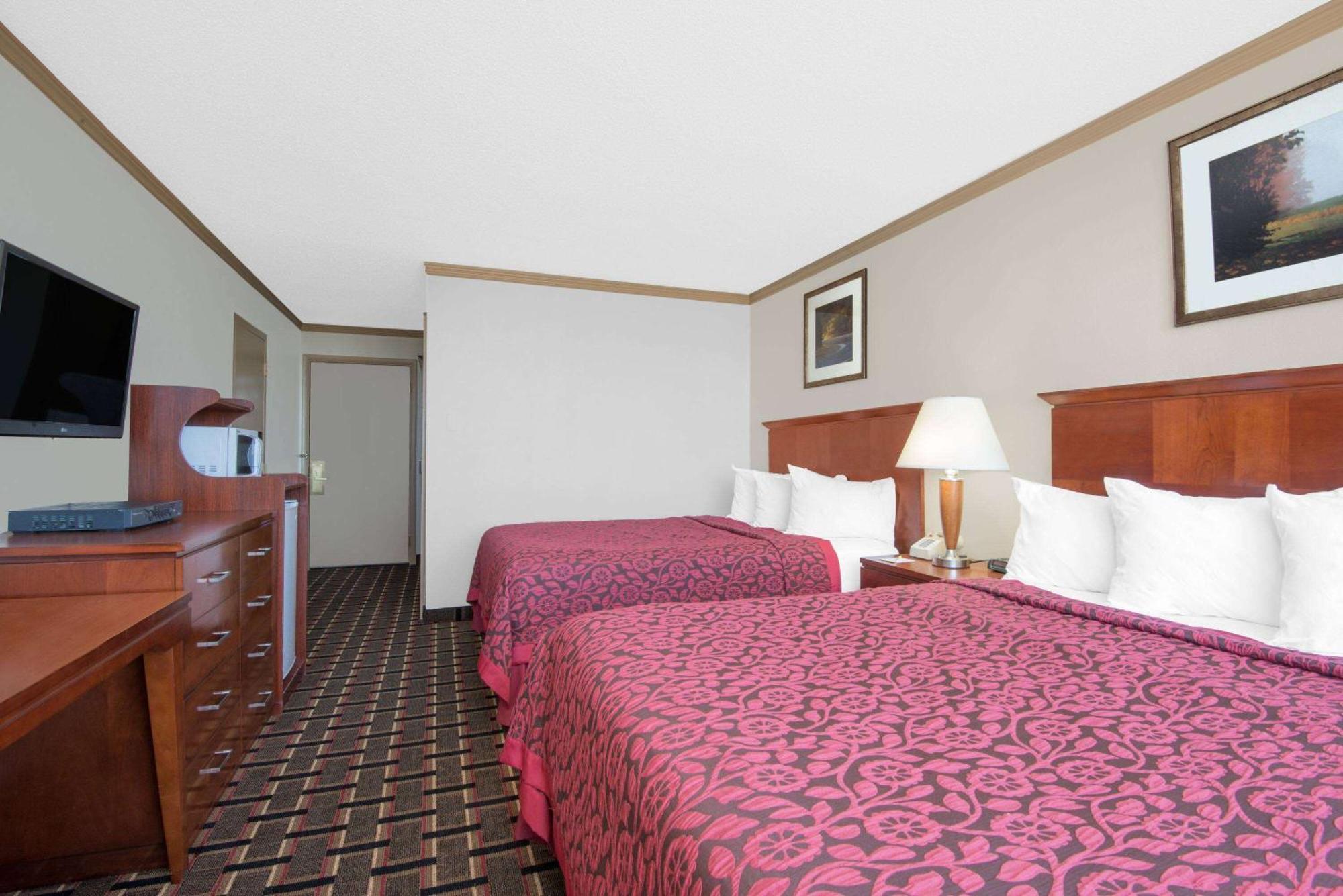 Days Inn By Wyndham Colorado City Exterior photo